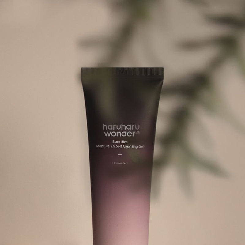 Haruharu Wonder Black Rice Moisture 5.5 Soft Cleansing Gel 100ml - photo 2
