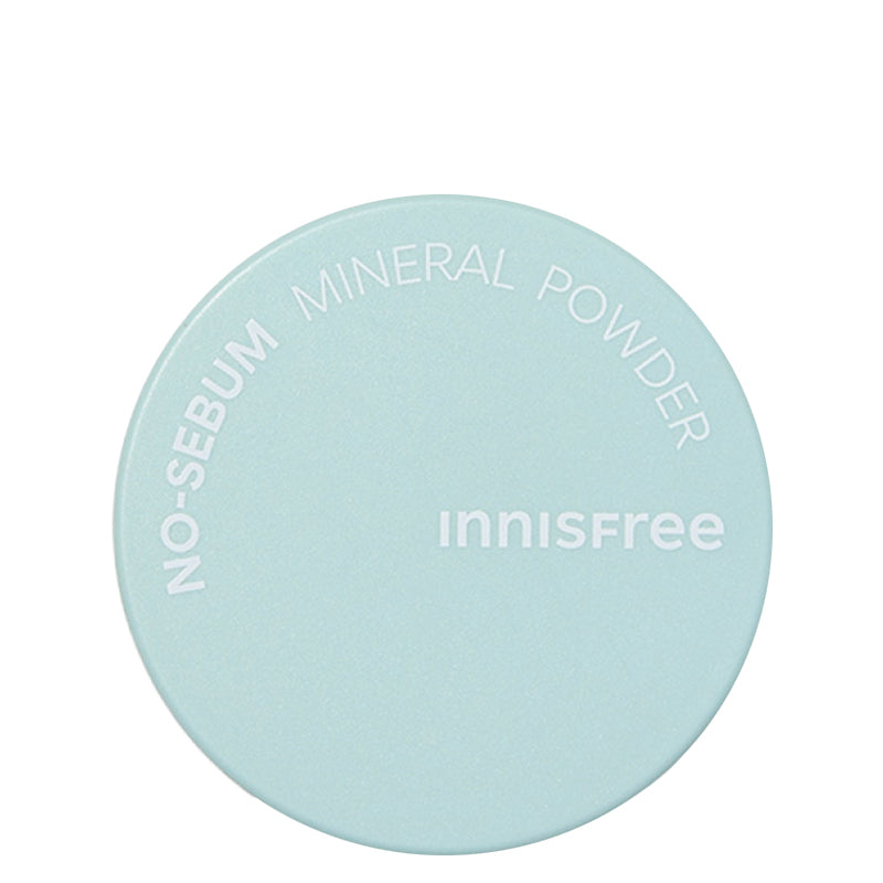 Innisfree No Sebum Mineral Powder 5g jar with lid open, translucent loose powder