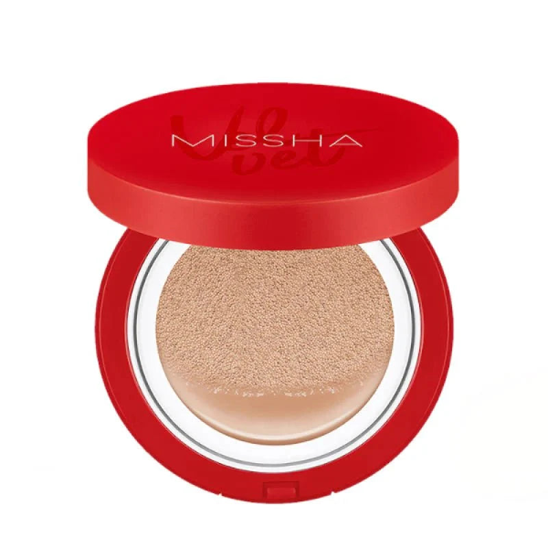 MISSHA Velvet Finish Cushion SPF50+ PA+++ No.21 Light Beige compact, open with puff